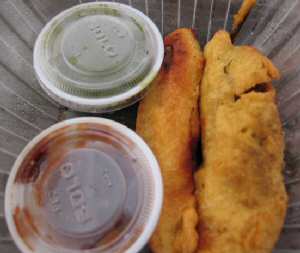 bhojan nyc spoiled green chutney, sweetish mirchi bajji